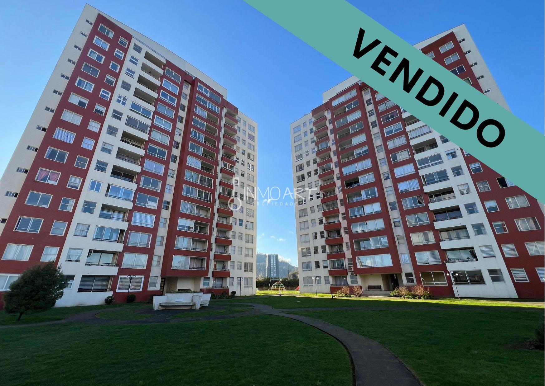 VENDIDO Departamento en condominio Plaza Club